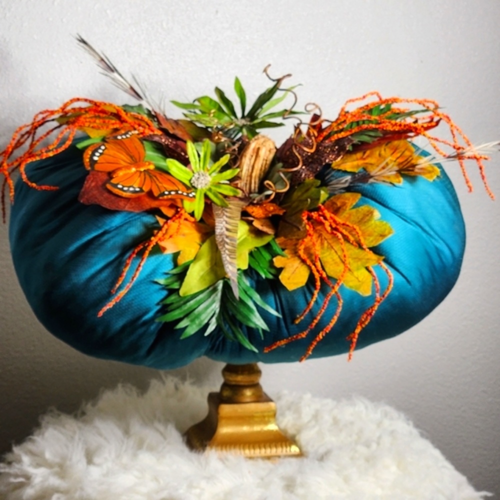 Homemade gorgeous centerpiece pumpkin on a pedestal and is large 18" wide.